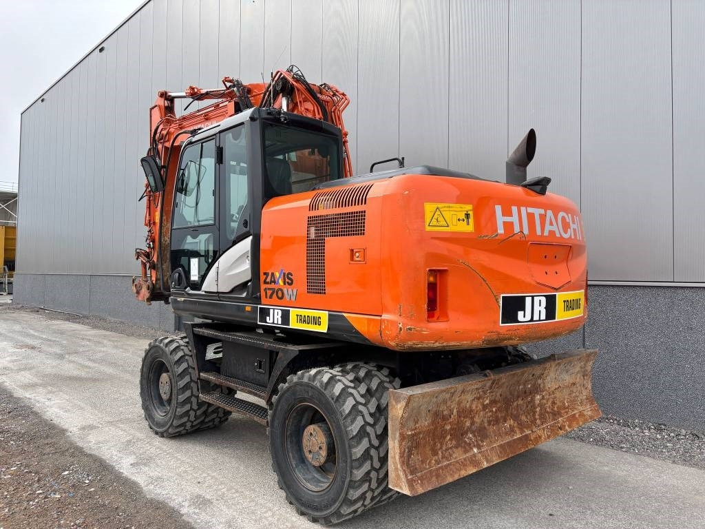 Hitachi ZX 170 W-5 B (low hours/new tires) - Excavadora de ruedas: foto 3 Hitachi ZX 170 W-5 B (low hours/new tires) - Excavadora de ruedas: foto 3