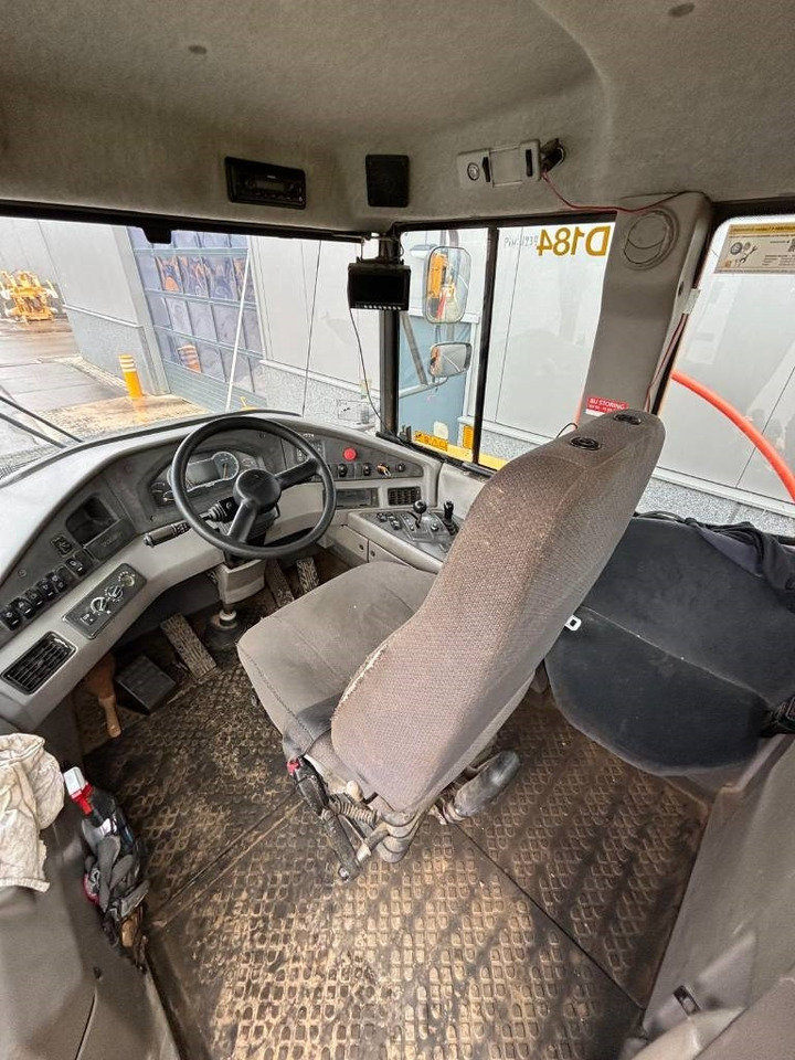 Dúmper articulado Volvo A 25 G: foto 12