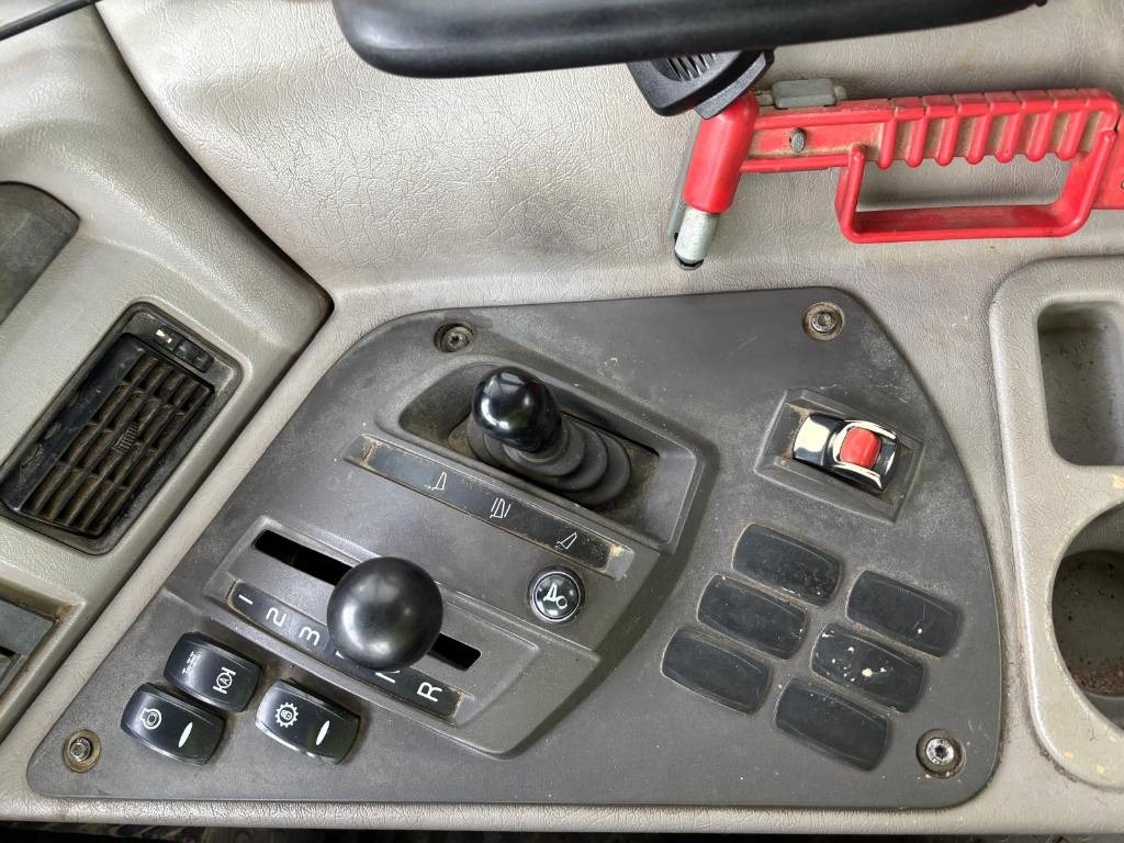 Dúmper articulado Volvo A 25 G: foto 13