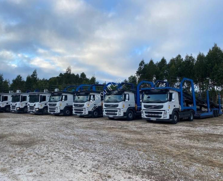 Volvo FM13 460 - Camión portavehículos: foto 5 Volvo FM13 460 - Camión portavehículos: foto 5