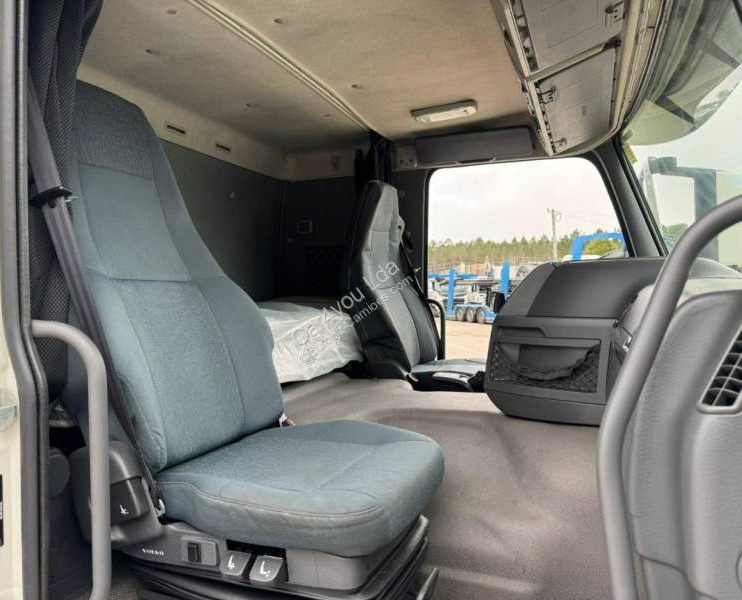 Camión portavehículos, Semirremolque portavehículos Volvo FM13: foto 9 Camión portavehículos, Semirremolque portavehículos Volvo FM13: foto 9