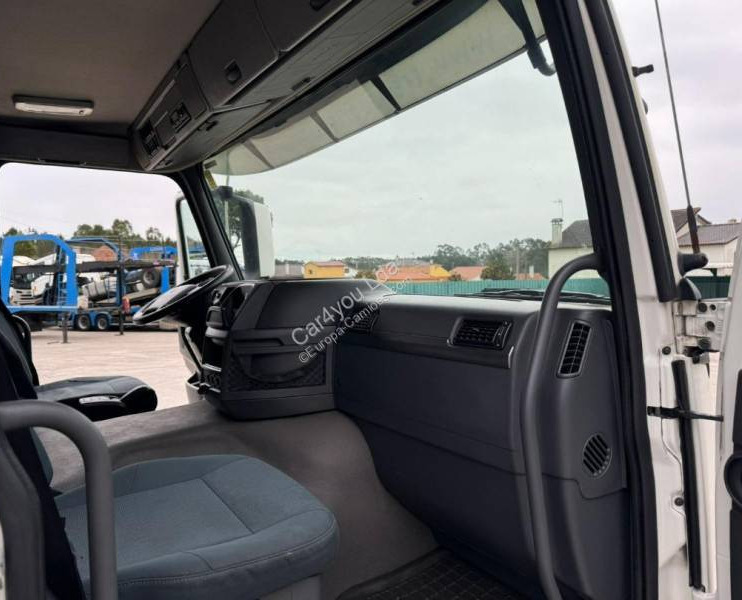 Camión portavehículos, Semirremolque portavehículos Volvo FM13: foto 8 Camión portavehículos, Semirremolque portavehículos Volvo FM13: foto 8