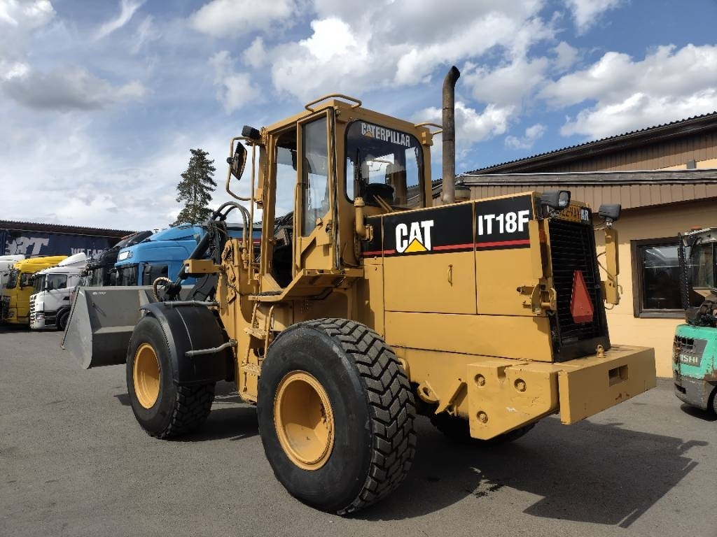 CAT IT18 F Hieno kone, pikakiinike,lisähydr. - Cargadora de ruedas: foto 1 CAT IT18 F Hieno kone, pikakiinike,lisähydr. - Cargadora de ruedas: foto 1