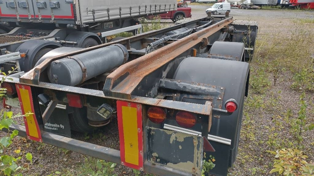 Joka 1 lavan vaihtolava kärry - Remolque multilift/ Portacontenedores de cadenas: foto 3 Joka 1 lavan vaihtolava kärry - Remolque multilift/ Portacontenedores de cadenas: foto 3