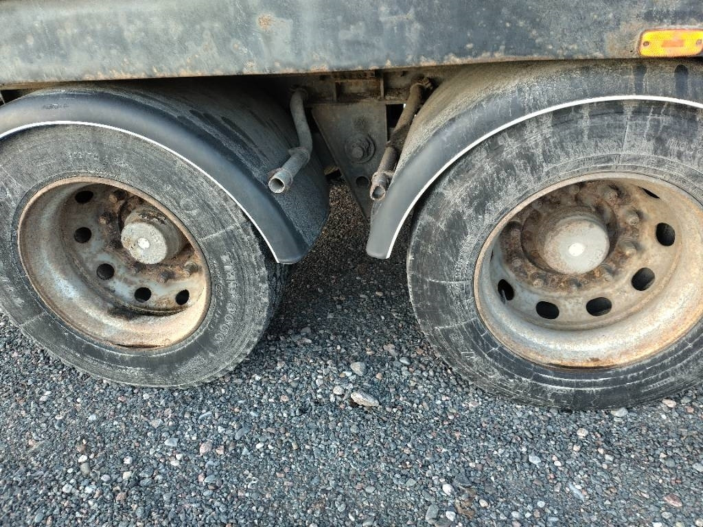 Remolque agrícola Lipe 81 mottinen ketjupurku kärry, rautajouset: foto 7 Remolque agrícola Lipe 81 mottinen ketjupurku kärry, rautajouset: foto 7