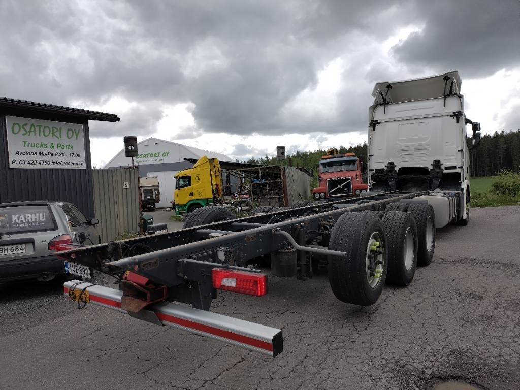 Scania R540 8x4 pitkä alusta runko 9,6m - Camión chasis: foto 4 Scania R540 8x4 pitkä alusta runko 9,6m - Camión chasis: foto 4