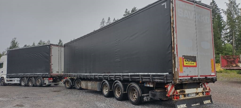 Leasing para Scania R580 8x4 kapellilava+Dolly+kärry 76tn juna Scania R580 8x4 kapellilava+Dolly+kärry 76tn juna: foto 11 Leasing para Scania R580 8x4 kapellilava+Dolly+kärry 76tn juna Scania R580 8x4 kapellilava+Dolly+kärry 76tn juna: foto 11