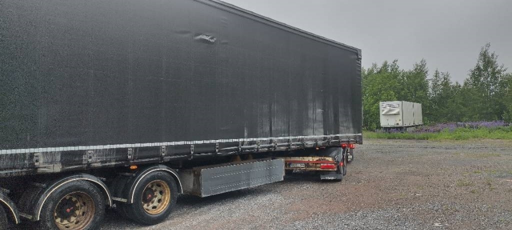 Leasing para Scania R580 8x4 kapellilava+Dolly+kärry 76tn juna Scania R580 8x4 kapellilava+Dolly+kärry 76tn juna: foto 9 Leasing para Scania R580 8x4 kapellilava+Dolly+kärry 76tn juna Scania R580 8x4 kapellilava+Dolly+kärry 76tn juna: foto 9