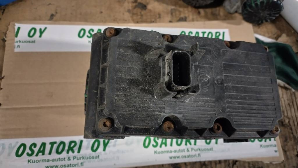 Volvo ELC venttiililohko FH4 - Bastidor/ Chasis para Camión: foto 1 Volvo ELC venttiililohko FH4 - Bastidor/ Chasis para Camión: foto 1