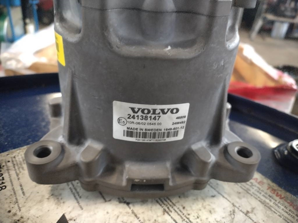 Volvo Vds moottori, sähköservo - Sistema eléctrico para Camión: foto 1 Volvo Vds moottori, sähköservo - Sistema eléctrico para Camión: foto 1