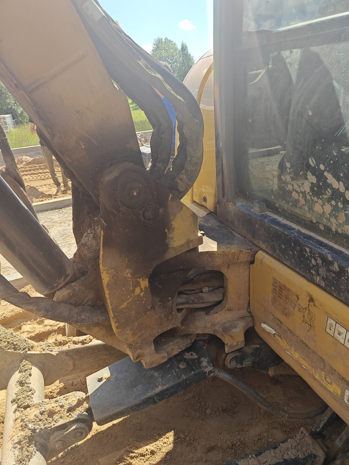 CATERPILLAR 305E2 - Miniexcavadora: foto 4 CATERPILLAR 305E2 - Miniexcavadora: foto 4