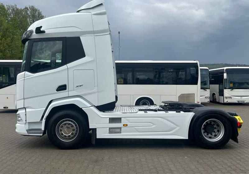 DAF XF 480/NOWY MODEL/NAVi/KLIMA POSTOJOWA - Cabeza tractora: foto 4 DAF XF 480/NOWY MODEL/NAVi/KLIMA POSTOJOWA - Cabeza tractora: foto 4