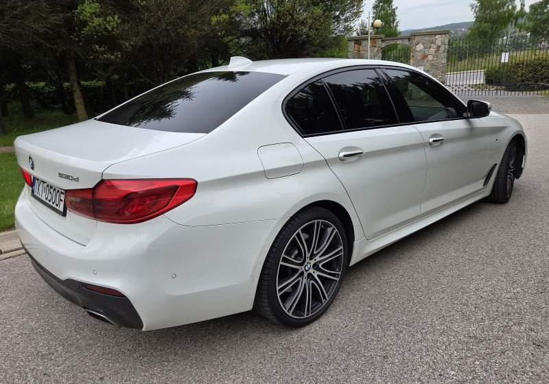 Inna BMW 530 D SERIA 5 XDRIVE M SPORT - Coche: foto 3 Inna BMW 530 D SERIA 5 XDRIVE M SPORT - Coche: foto 3