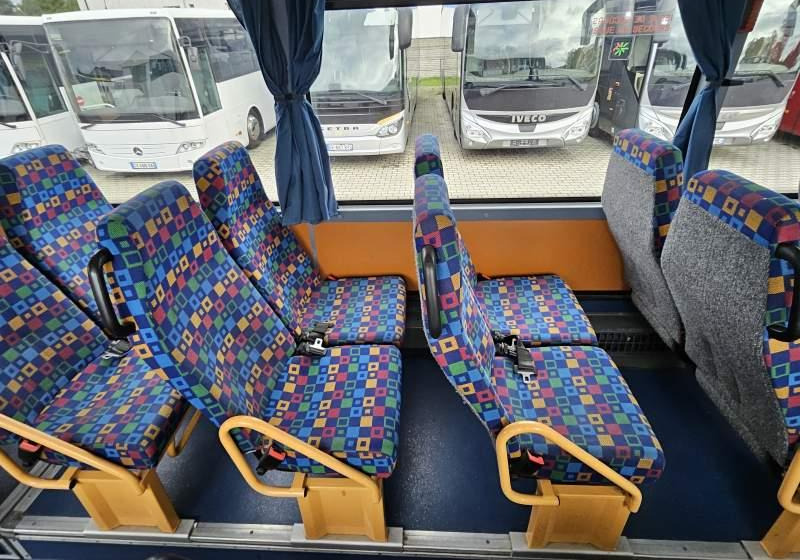 Autobús suburbano Irisbus RECREO / SPROWADZONE / MANUAL / WEBASTO: foto 28 Autobús suburbano Irisbus RECREO / SPROWADZONE / MANUAL / WEBASTO: foto 28