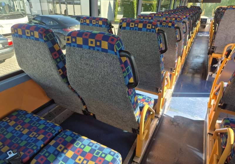Autobús suburbano Irisbus RECREO / SPROWADZONY / MANUAL / EURO 5: foto 32