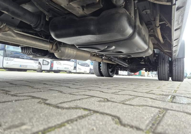 Minibús, Furgoneta de pasajeros Iveco A60C15 DAILY/SPROWADZONE/E6/39 000 KM/KLIMA: foto 12 Minibús, Furgoneta de pasajeros Iveco A60C15 DAILY/SPROWADZONE/E6/39 000 KM/KLIMA: foto 12