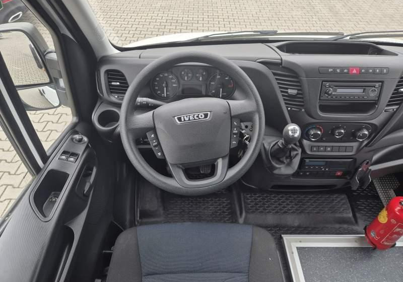 Minibús, Furgoneta de pasajeros Iveco A60C15 DAILY / SPROWADZONE / EURO 6 / 39 000 KM: foto 8