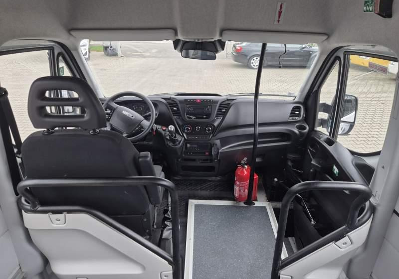 Iveco A60C15/SPROWADZONE/EURO 6/92 000 KM - Minibús, Furgoneta de pasajeros: foto 4 Iveco A60C15/SPROWADZONE/EURO 6/92 000 KM - Minibús, Furgoneta de pasajeros: foto 4