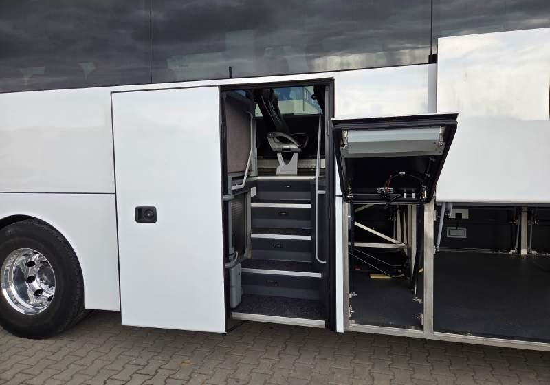 Autocar VanHool EX16 / SPROWADZONY Z FR / 65 MIEJSC / 146 000 KM: foto 8 Autocar VanHool EX16 / SPROWADZONY Z FR / 65 MIEJSC / 146 000 KM: foto 8