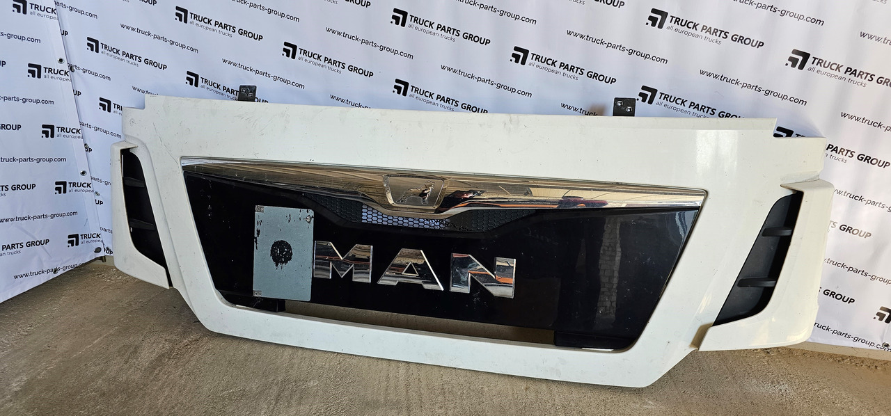 MAN MAN TGX, TGS EURO 6 front service door assembly, hood, radiator grille, front panel, front flap, front door 81611106081, 81611106095, 81611106058, 81611500143, 81611506094, 81611506070, 81611500146, 8 - Carrocería y exterior para Camión: foto 1 MAN MAN TGX, TGS EURO 6 front service door assembly, hood, radiator grille, front panel, front flap, front door 81611106081, 81611106095, 81611106058, 81611500143, 81611506094, 81611506070, 81611500146, 8 - Carrocería y exterior para Camión: foto 1