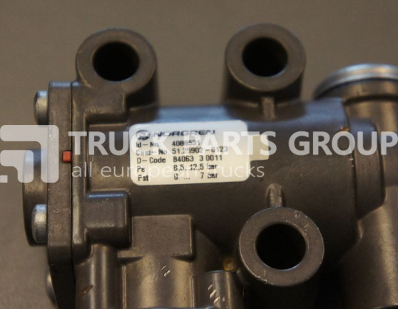 MAN TGX, TGS, TGL, TGM, EURO 4, EURO 5 emission blocking flap contro catalyst - Sistema de escape para Camión: foto 2 MAN TGX, TGS, TGL, TGM, EURO 4, EURO 5 emission blocking flap contro catalyst - Sistema de escape para Camión: foto 2