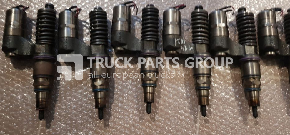 SCANIA 4 series, EURO2, EURO3, injectors, injector unit, BOSCH, 1874424 injector - Inyector para Camión: foto 1 SCANIA 4 series, EURO2, EURO3, injectors, injector unit, BOSCH, 1874424 injector - Inyector para Camión: foto 1