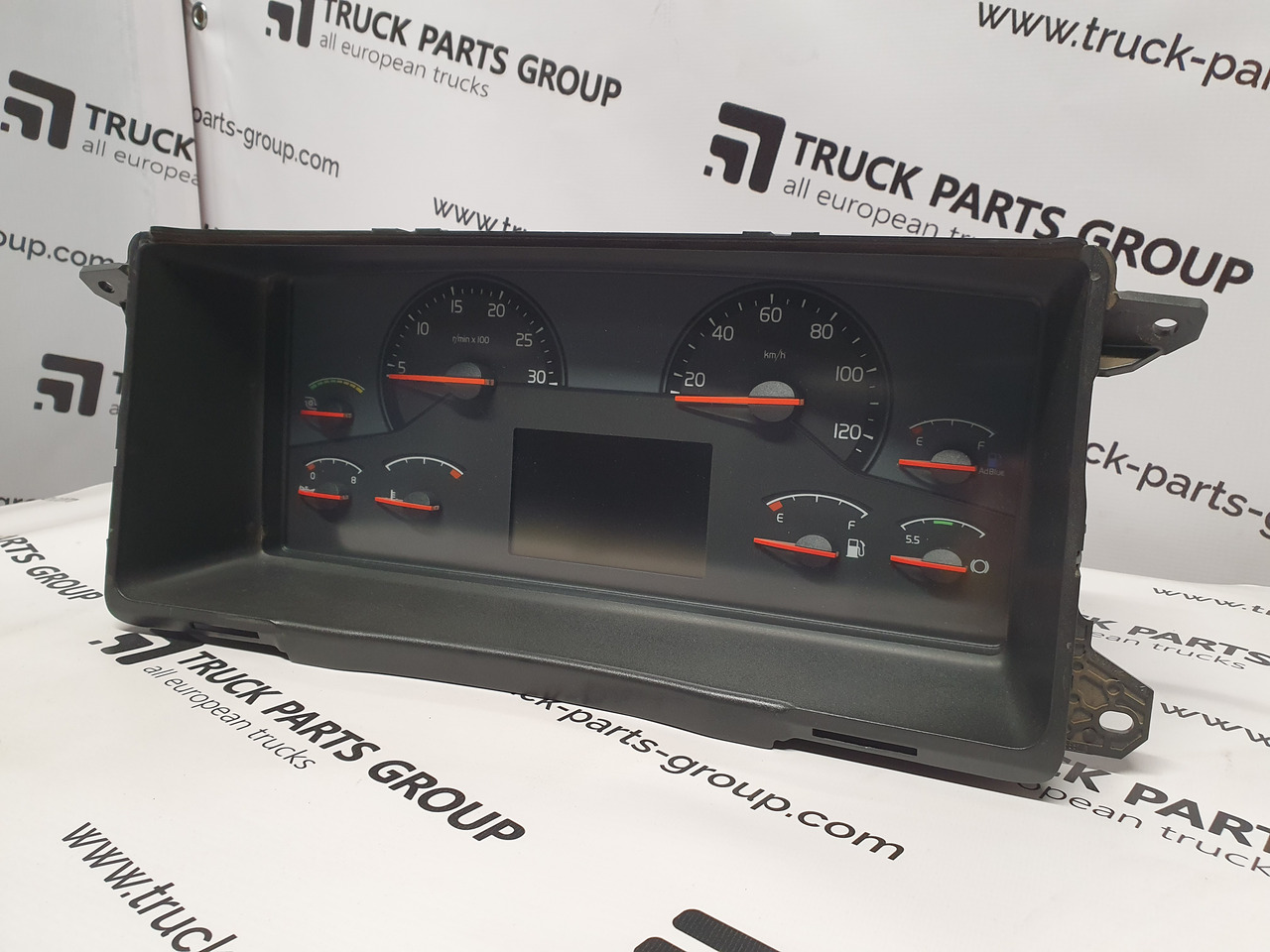 VOLVO FH13, EURO5 instrument cluster, combination kit, instrument panel dashboard - Salpicadero para Camión: foto 1 VOLVO FH13, EURO5 instrument cluster, combination kit, instrument panel dashboard - Salpicadero para Camión: foto 1