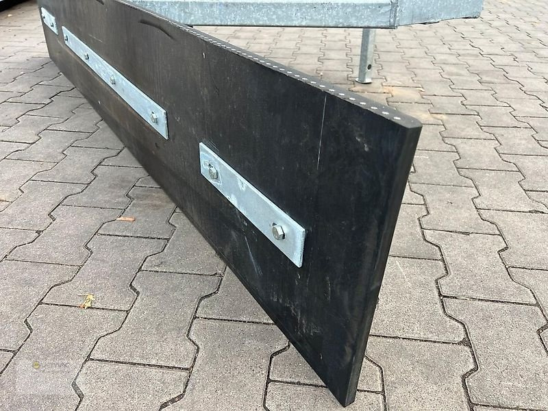 Hoja de bulldozer nuevo Vemac Gummischieber 200cm verstellbar Gülleschieber Stapler Traktor NEU: foto 17 Hoja de bulldozer nuevo Vemac Gummischieber 200cm verstellbar Gülleschieber Stapler Traktor NEU: foto 17
