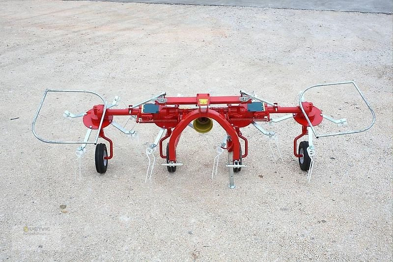 Vemac Heuwender 290 Daros 4GS Kreiselheuwender Kreiselwender NEU - Henificadora: foto 1 Vemac Heuwender 290 Daros 4GS Kreiselheuwender Kreiselwender NEU - Henificadora: foto 1