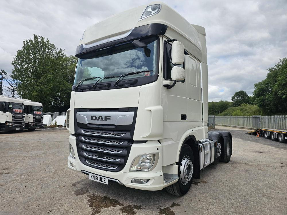 Daf 530 Xf530 - Cabeza tractora: foto 1 Daf 530 Xf530 - Cabeza tractora: foto 1