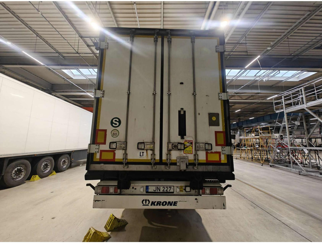 2018 Krone Double Deck Cool Liner FP 60 ThermoKing SLXi 300 Lifting Axle - Semirremolque frigorífico: foto 3 2018 Krone Double Deck Cool Liner FP 60 ThermoKing SLXi 300 Lifting Axle - Semirremolque frigorífico: foto 3