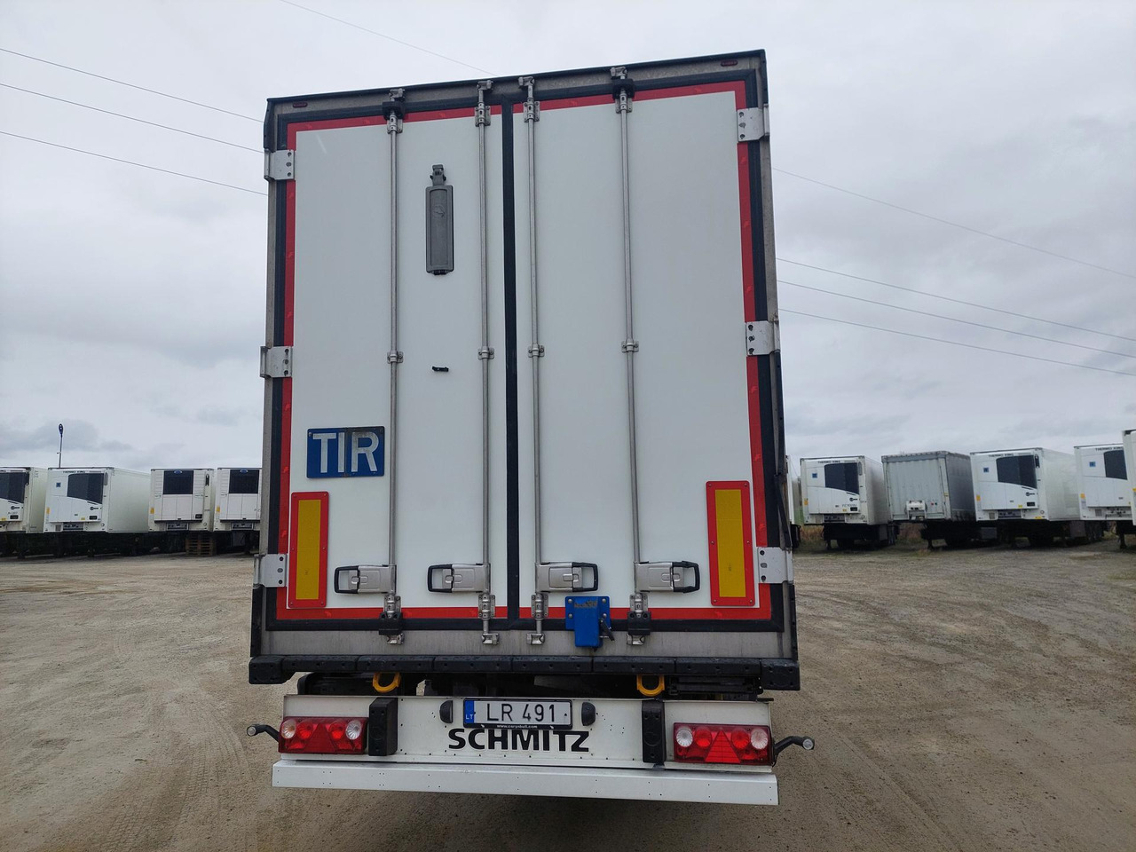 2018 Schmitz Cargobull Double Deck FP 60 ThermoKing SLXi 300 Lifting Axle - Semirremolque frigorífico: foto 5 2018 Schmitz Cargobull Double Deck FP 60 ThermoKing SLXi 300 Lifting Axle - Semirremolque frigorífico: foto 5