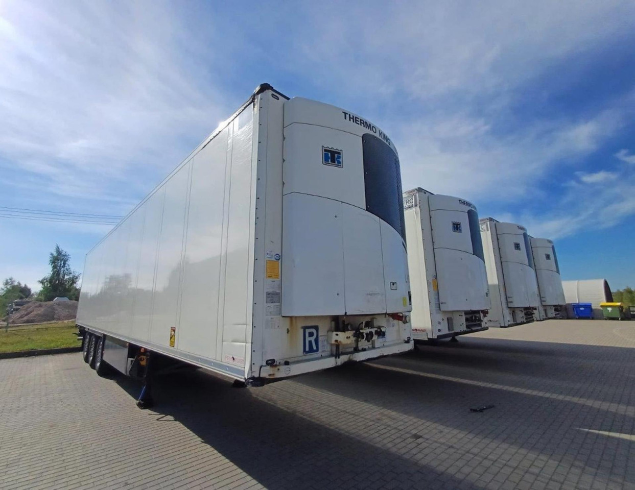 2018 Schmitz Cargobull SKO Double Deck FP 60 ThermoKing SLXi 300 Lifting Axle - Semirremolque frigorífico: foto 4 2018 Schmitz Cargobull SKO Double Deck FP 60 ThermoKing SLXi 300 Lifting Axle - Semirremolque frigorífico: foto 4