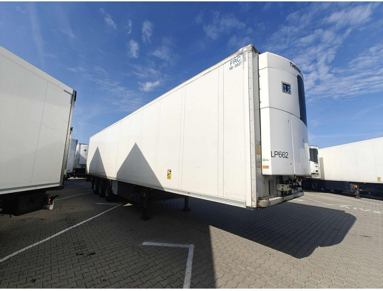 2018 Schmitz Cargobull SKO Double Deck FP 60 ThermoKing SLXi 300 Lifting Axle - Semirremolque frigorífico: foto 4 2018 Schmitz Cargobull SKO Double Deck FP 60 ThermoKing SLXi 300 Lifting Axle - Semirremolque frigorífico: foto 4