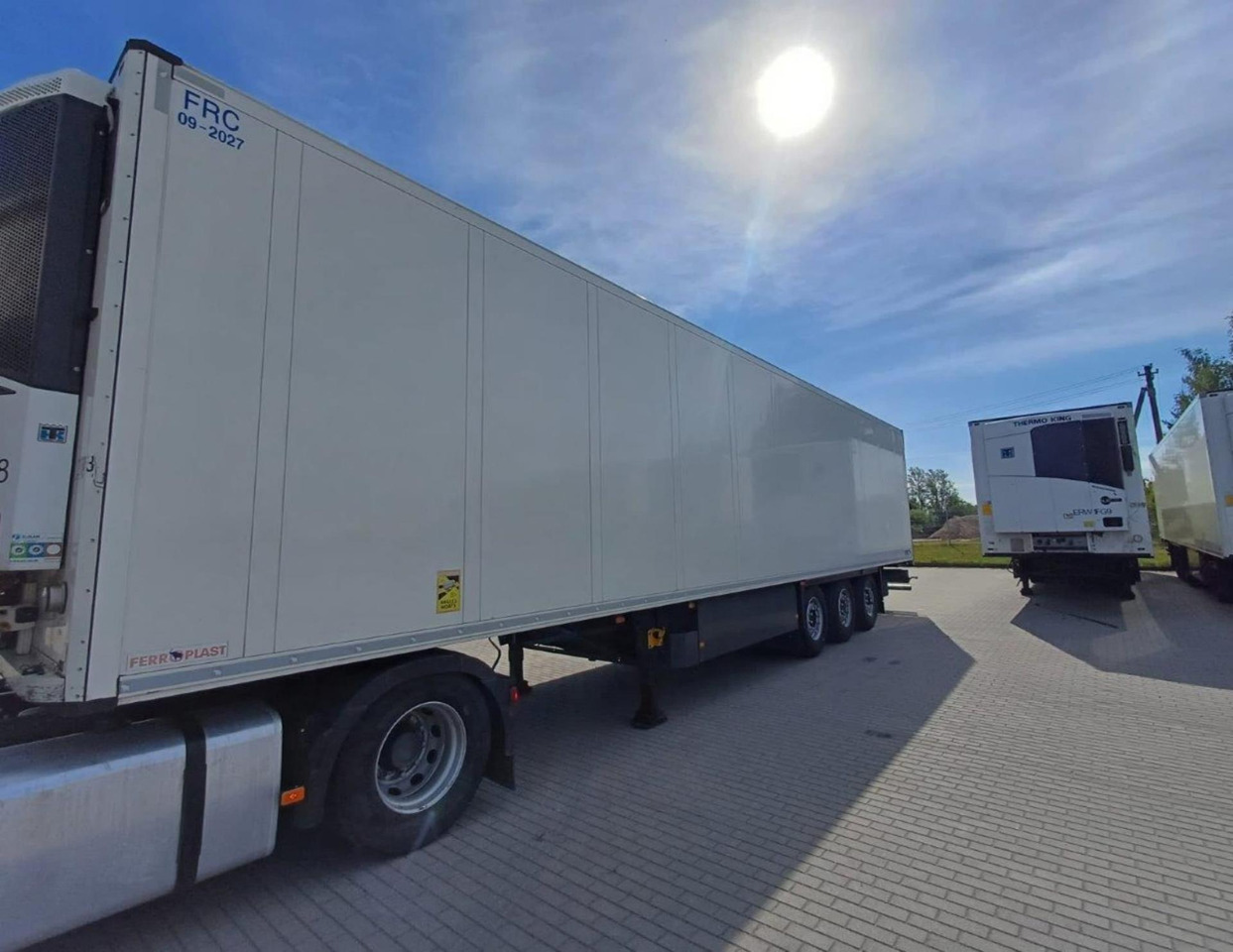 2018 Schmitz Cargobull SKO Double Deck FP 60 ThermoKing SLXi 300 Lifting Axle - Semirremolque frigorífico: foto 5 2018 Schmitz Cargobull SKO Double Deck FP 60 ThermoKing SLXi 300 Lifting Axle - Semirremolque frigorífico: foto 5