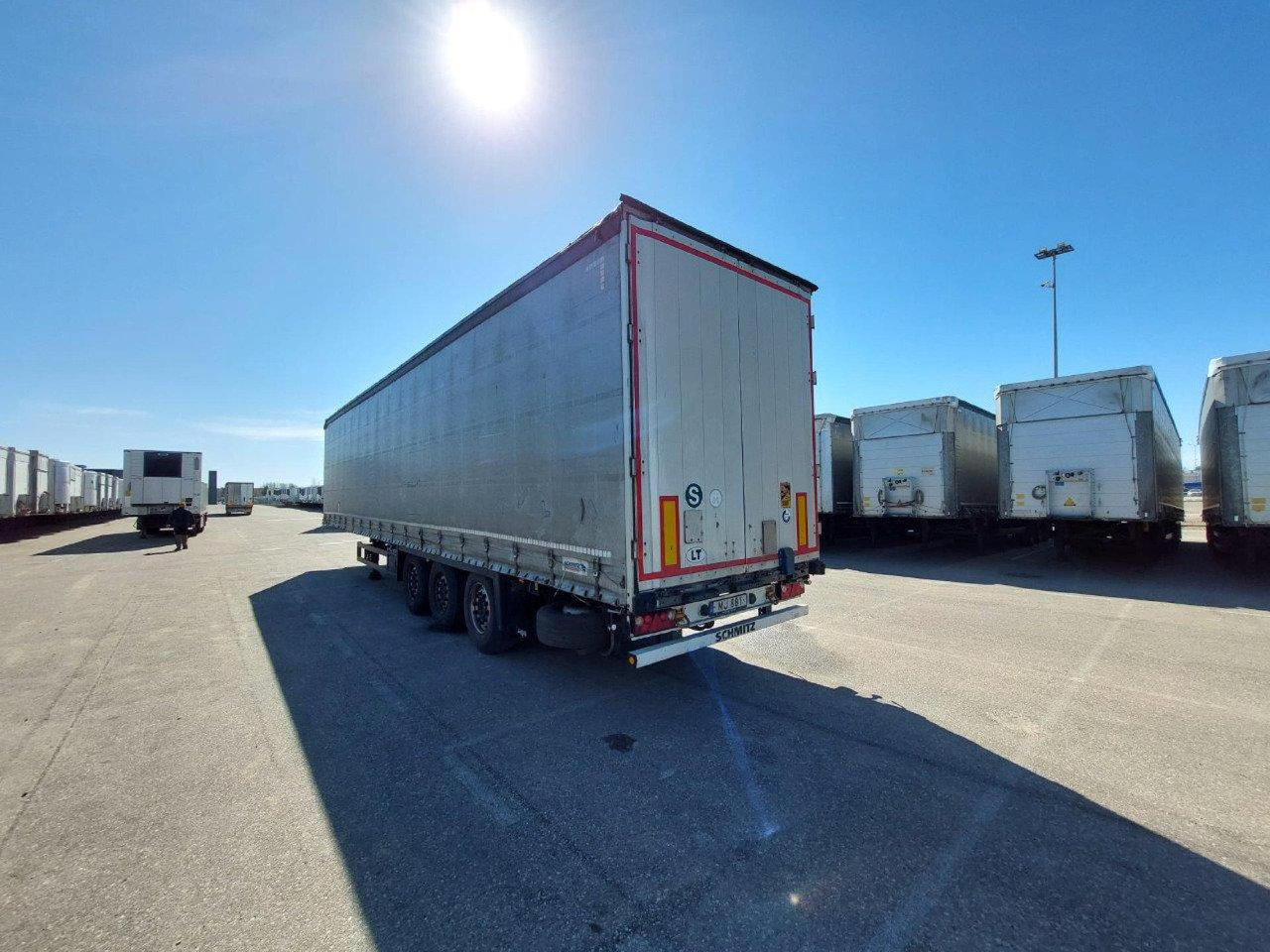 2019 Schmitz Cargobull SCS24/L - Semirremolque lona: foto 2 2019 Schmitz Cargobull SCS24/L - Semirremolque lona: foto 2