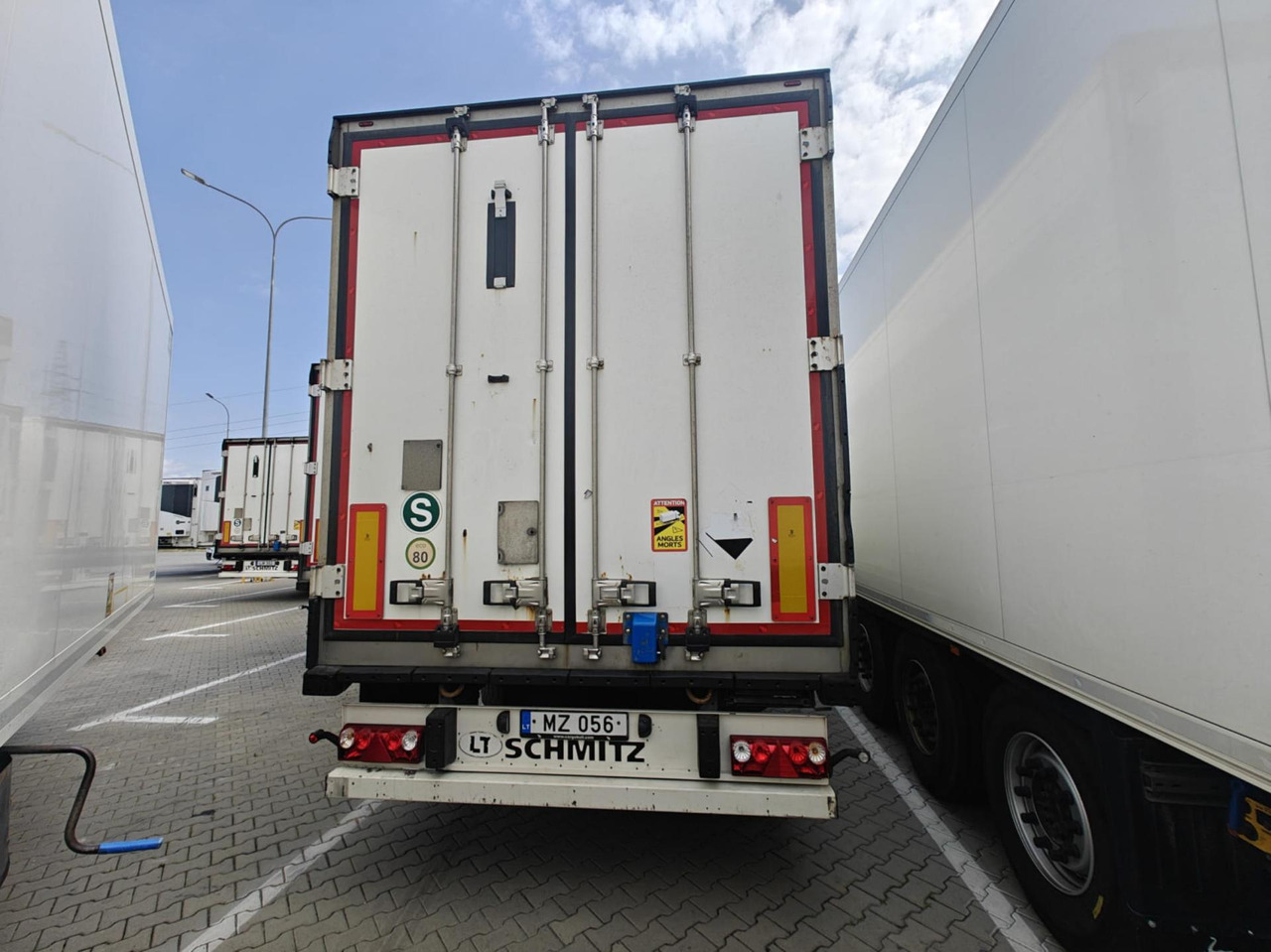 2019 Schmitz Cargobull SKO Double Deck FP 60 ThermoKing SLXi 300 - Semirremolque frigorífico: foto 4 2019 Schmitz Cargobull SKO Double Deck FP 60 ThermoKing SLXi 300 - Semirremolque frigorífico: foto 4