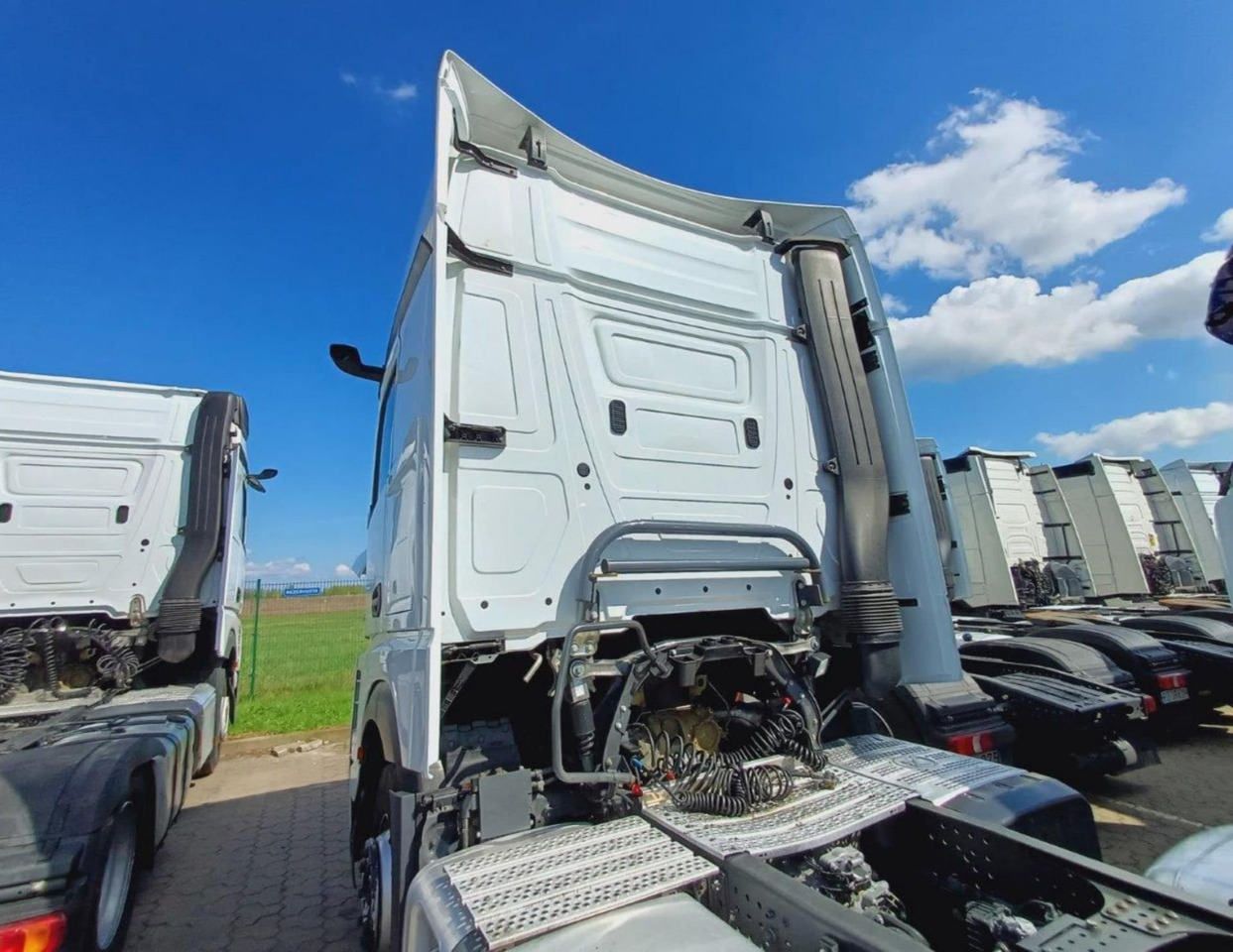 2021 Mercedes-Benz Actros 5 1845 BigSpace - Cabeza tractora: foto 3 2021 Mercedes-Benz Actros 5 1845 BigSpace - Cabeza tractora: foto 3
