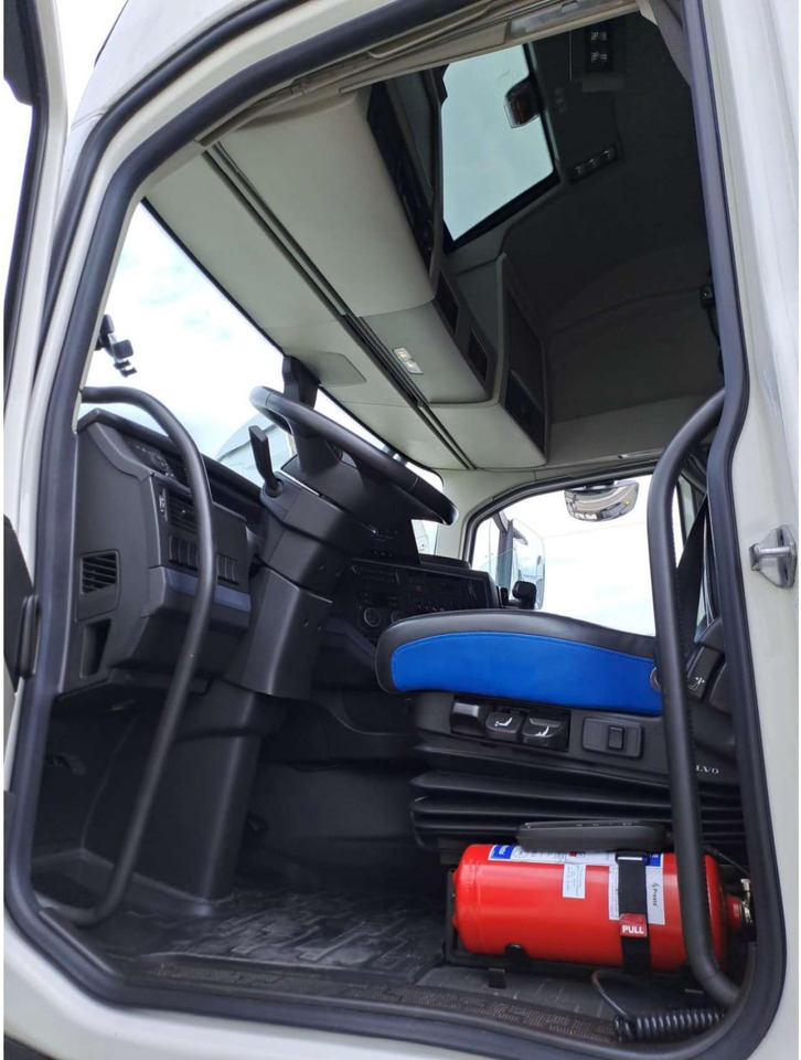 2023 Volvo FH 460 Globetrotter XL Varios i-Save - Cabeza tractora: foto 5 2023 Volvo FH 460 Globetrotter XL Varios i-Save - Cabeza tractora: foto 5