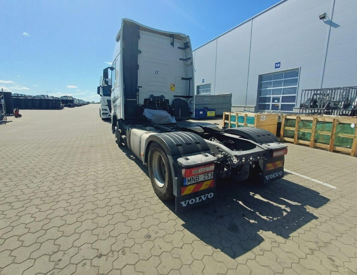 2023 Volvo FH 460 Globetrotter XL i-Save - Cabeza tractora: foto 2 2023 Volvo FH 460 Globetrotter XL i-Save - Cabeza tractora: foto 2