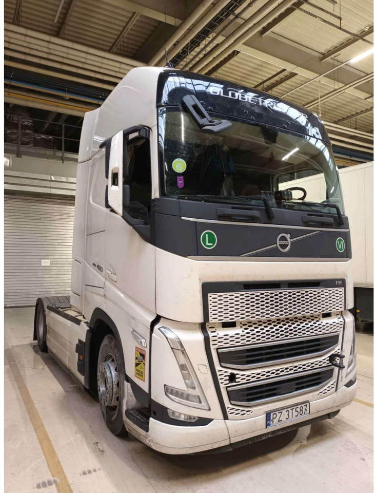 2023 Volvo FH 460 Globetrotter XL i-Save - Cabeza tractora: foto 4 2023 Volvo FH 460 Globetrotter XL i-Save - Cabeza tractora: foto 4