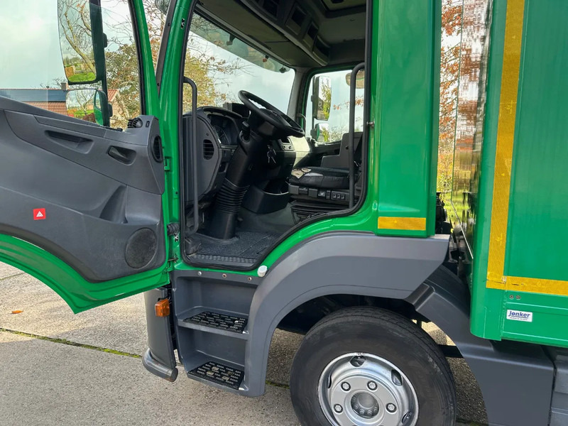 Mercedes-Benz Atego 1018 / NL TRUCK / EURO 6 / AIRCO / BOX+LIFT+SIDE DOOR / AUTOMATIC - Camión caja cerrada: foto 4 Mercedes-Benz Atego 1018 / NL TRUCK / EURO 6 / AIRCO / BOX+LIFT+SIDE DOOR / AUTOMATIC - Camión caja cerrada: foto 4