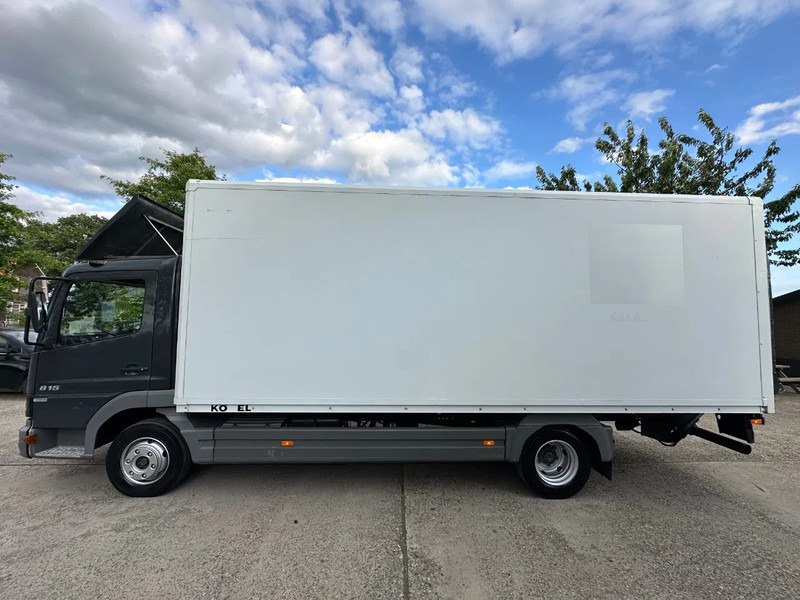 Mercedes-Benz Atego 815 / NL TRUCK / EURO 2 / BOX + LIFT / LOW KM / GOOD CONDITION / 7,5t - Camión caja cerrada: foto 4 Mercedes-Benz Atego 815 / NL TRUCK / EURO 2 / BOX + LIFT / LOW KM / GOOD CONDITION / 7,5t - Camión caja cerrada: foto 4