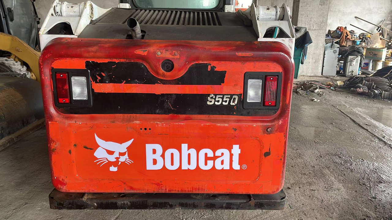 BOBCAT S550 - Herramienta/ Equipo: foto 3 BOBCAT S550 - Herramienta/ Equipo: foto 3