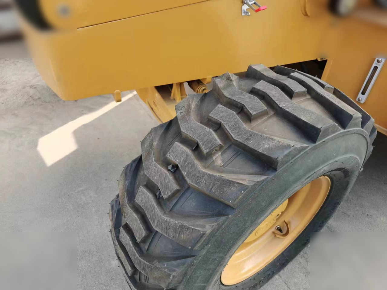 CATERPILLAR 420F - Retroexcavadora: foto 5 CATERPILLAR 420F - Retroexcavadora: foto 5