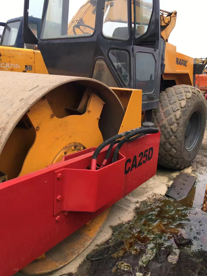Compactador DYNAPAC CA25D: foto 7