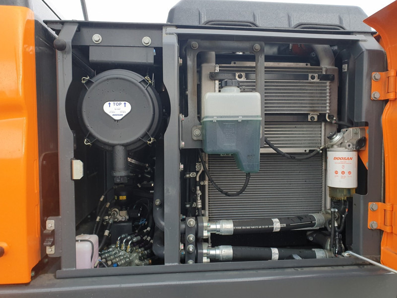 Excavadora de cadenas nuevo Develon DX140LC: foto 19