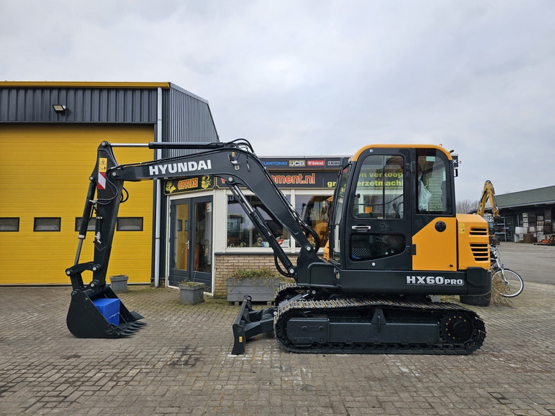 Hyundai HX60PRO - Miniexcavadora: foto 1 Hyundai HX60PRO - Miniexcavadora: foto 1