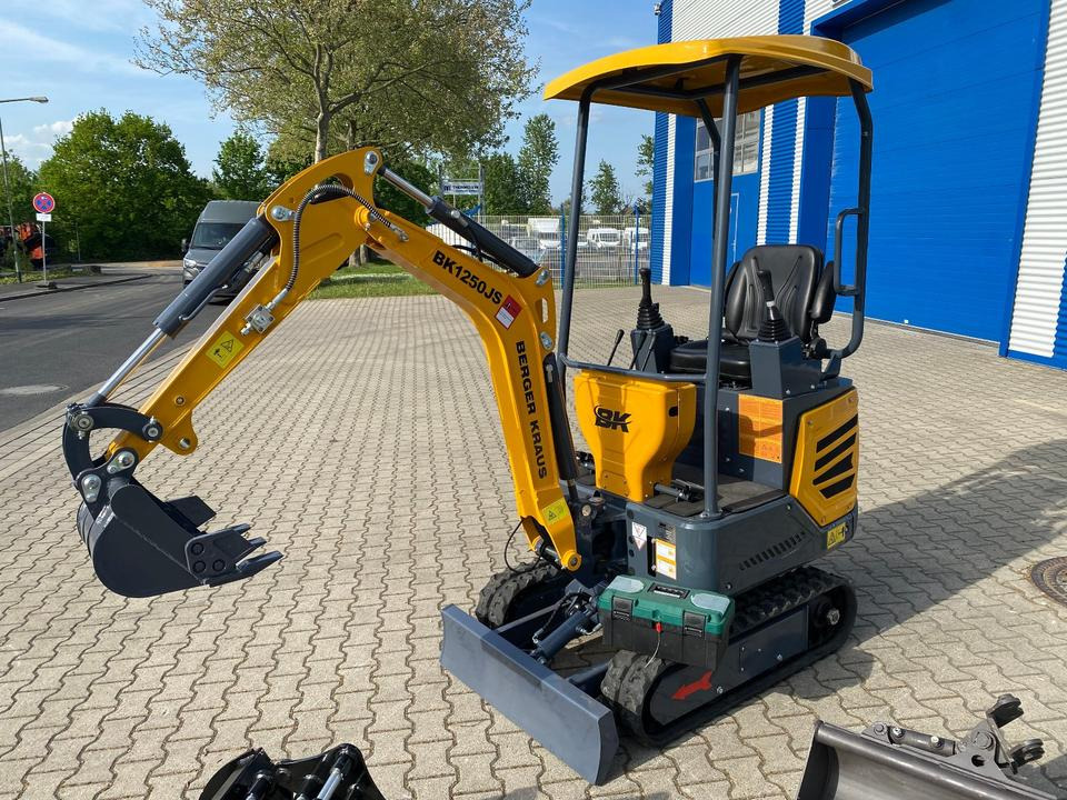 Minibagger BK1250JS + Zubehör *INKL.19% MWST*KUBOTA*BERGER KRAUS*JOYSTICK*SOFORT!* - Miniexcavadora: foto 4 Minibagger BK1250JS + Zubehör *INKL.19% MWST*KUBOTA*BERGER KRAUS*JOYSTICK*SOFORT!* - Miniexcavadora: foto 4