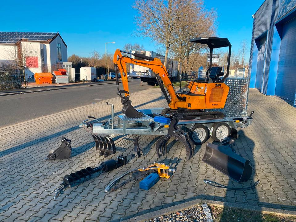 Minibagger BK1500JS + Anhänger + Zubehör *INKL.19% MWST*KUBOTA*BERGER KRAUS*JOYSTICK*ZUBEHÖRPAKET GROß*SOFORT!* - Miniexcavadora, Remolque: foto 2 Minibagger BK1500JS + Anhänger + Zubehör *INKL.19% MWST*KUBOTA*BERGER KRAUS*JOYSTICK*ZUBEHÖRPAKET GROß*SOFORT!* - Miniexcavadora, Remolque: foto 2